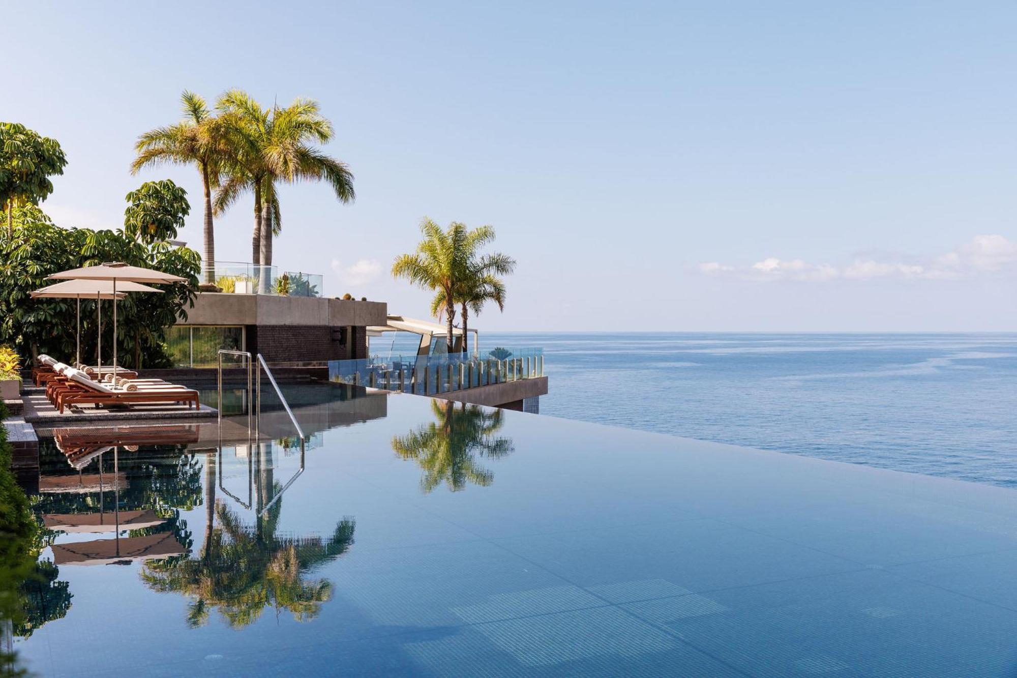 Saccharum - Resort And Spa - Savoy Signature Calheta  Εξωτερικό φωτογραφία Infinity pool at the Cape