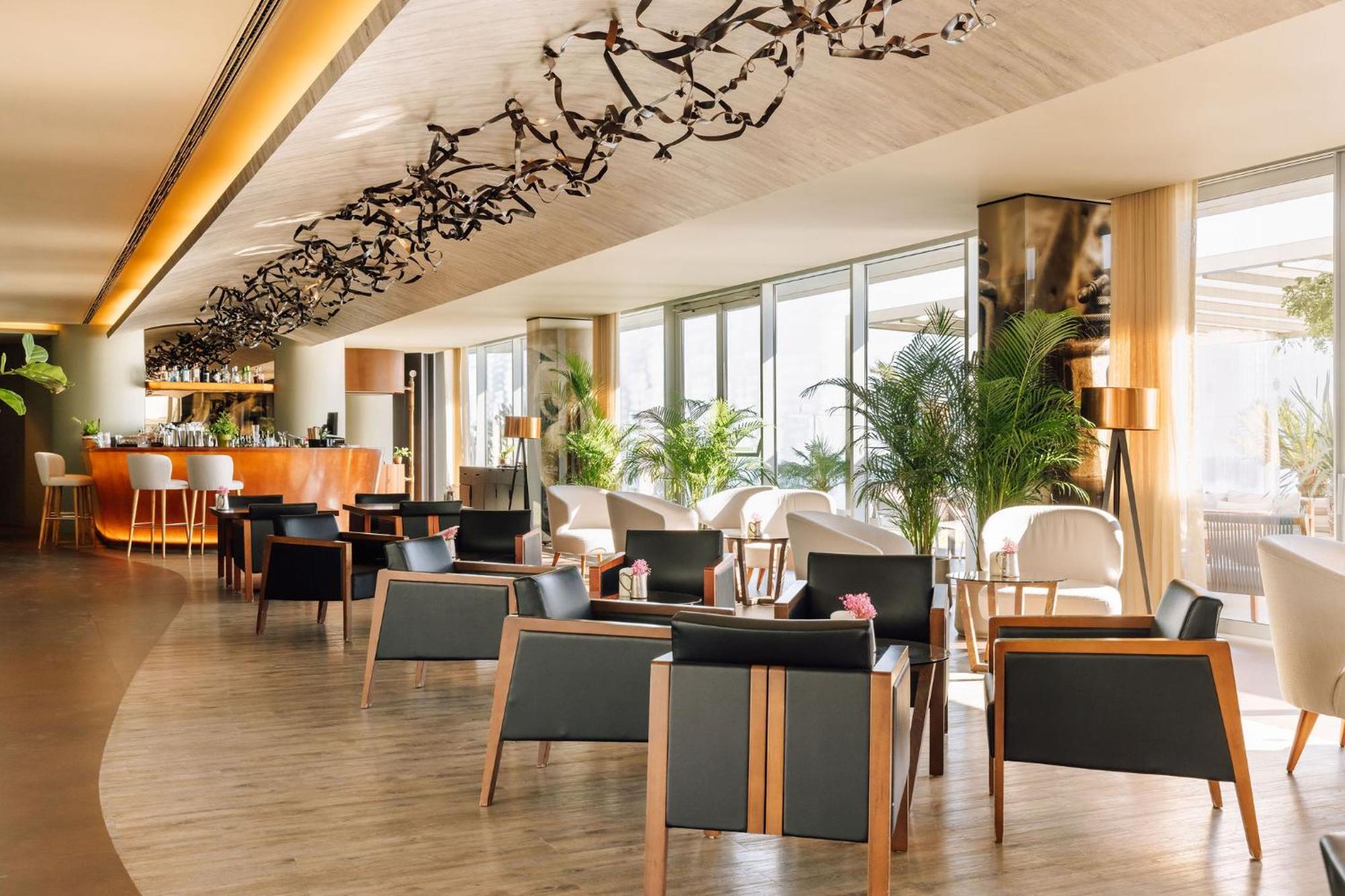 Saccharum - Resort And Spa - Savoy Signature Calheta  Εξωτερικό φωτογραφία The Lounge at the airport
