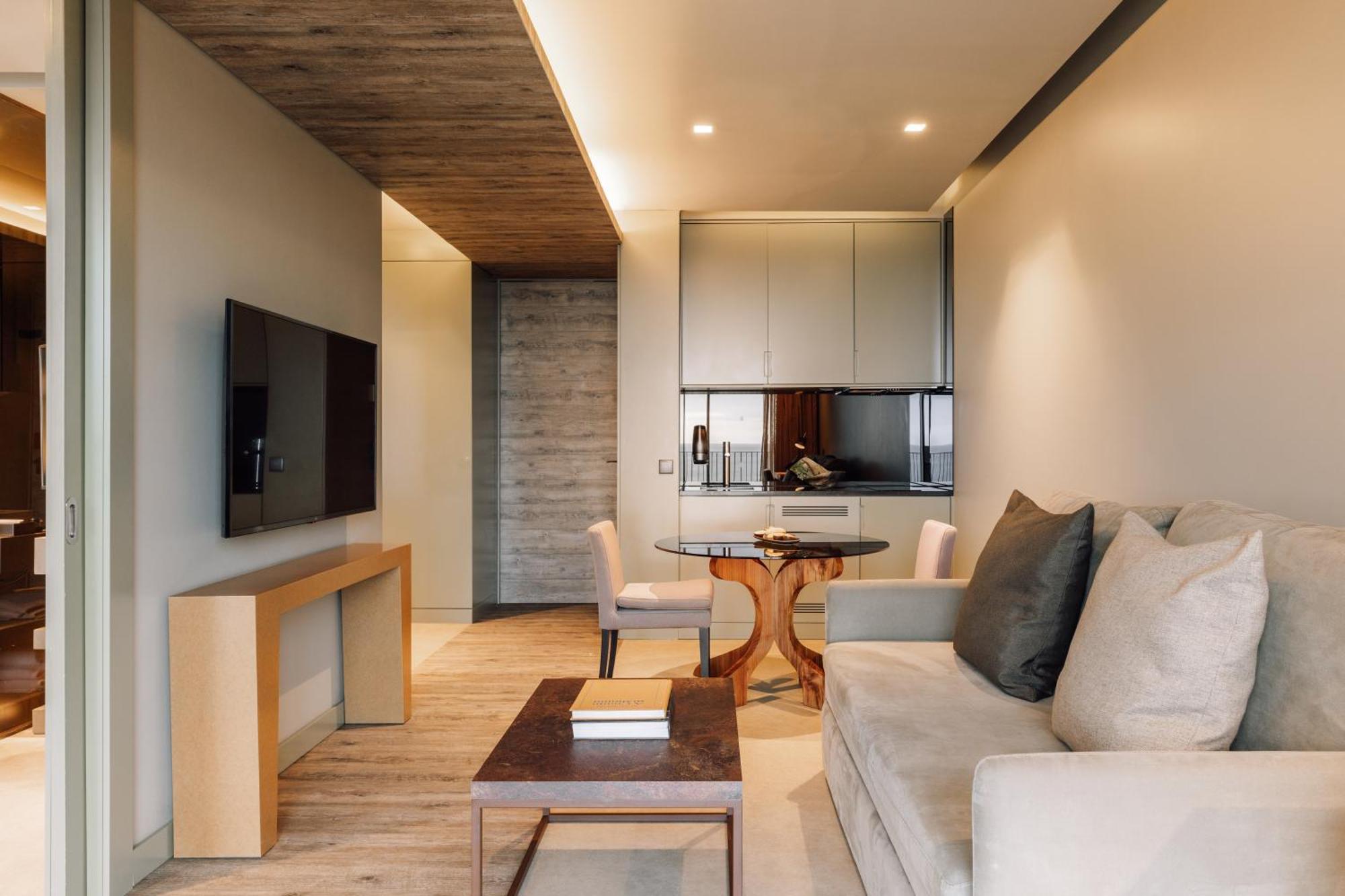 Saccharum - Resort And Spa - Savoy Signature Calheta  Εξωτερικό φωτογραφία A living room at the hotel