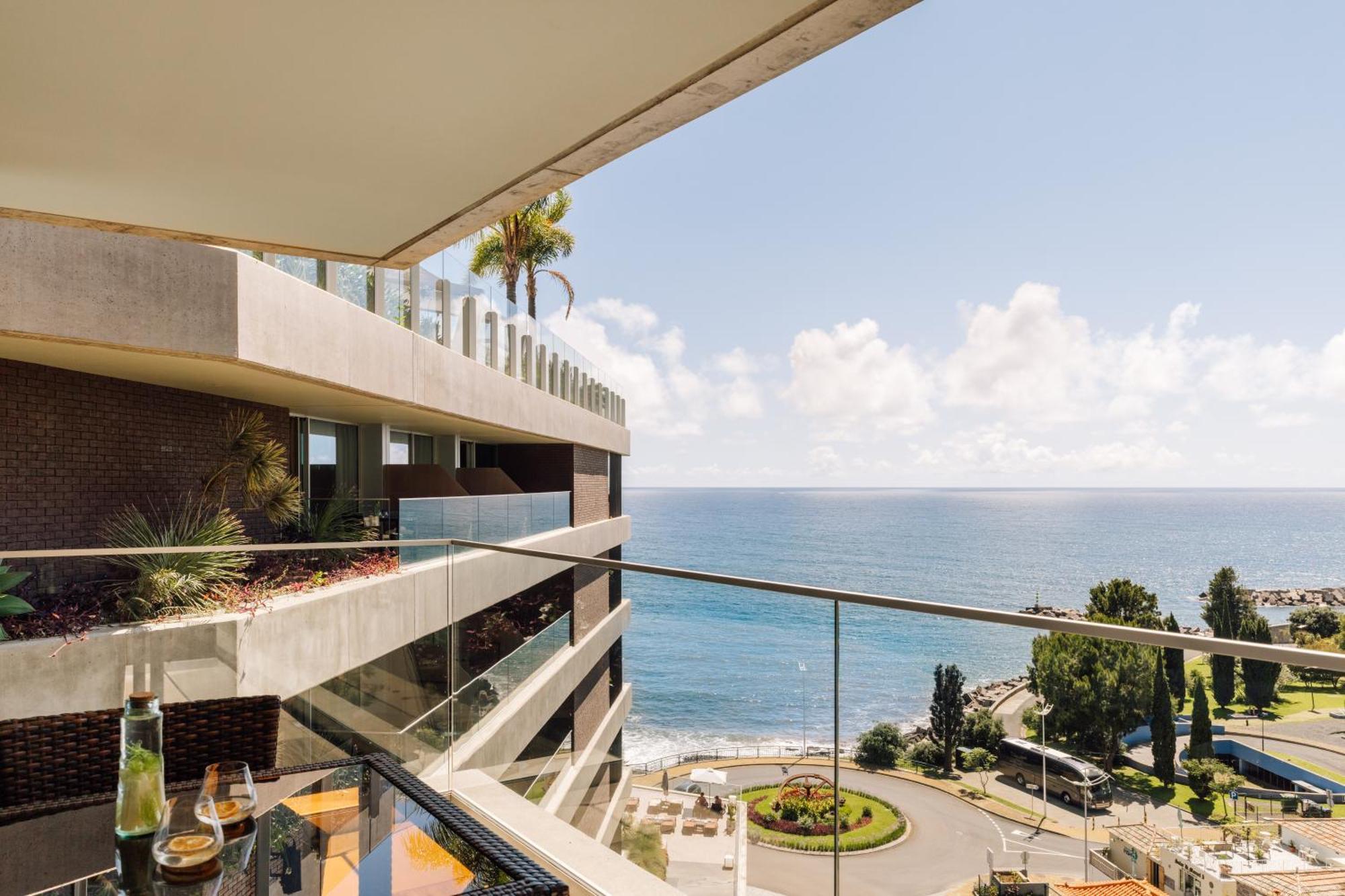 Saccharum - Resort And Spa - Savoy Signature Calheta  Εξωτερικό φωτογραφία View from the hotel