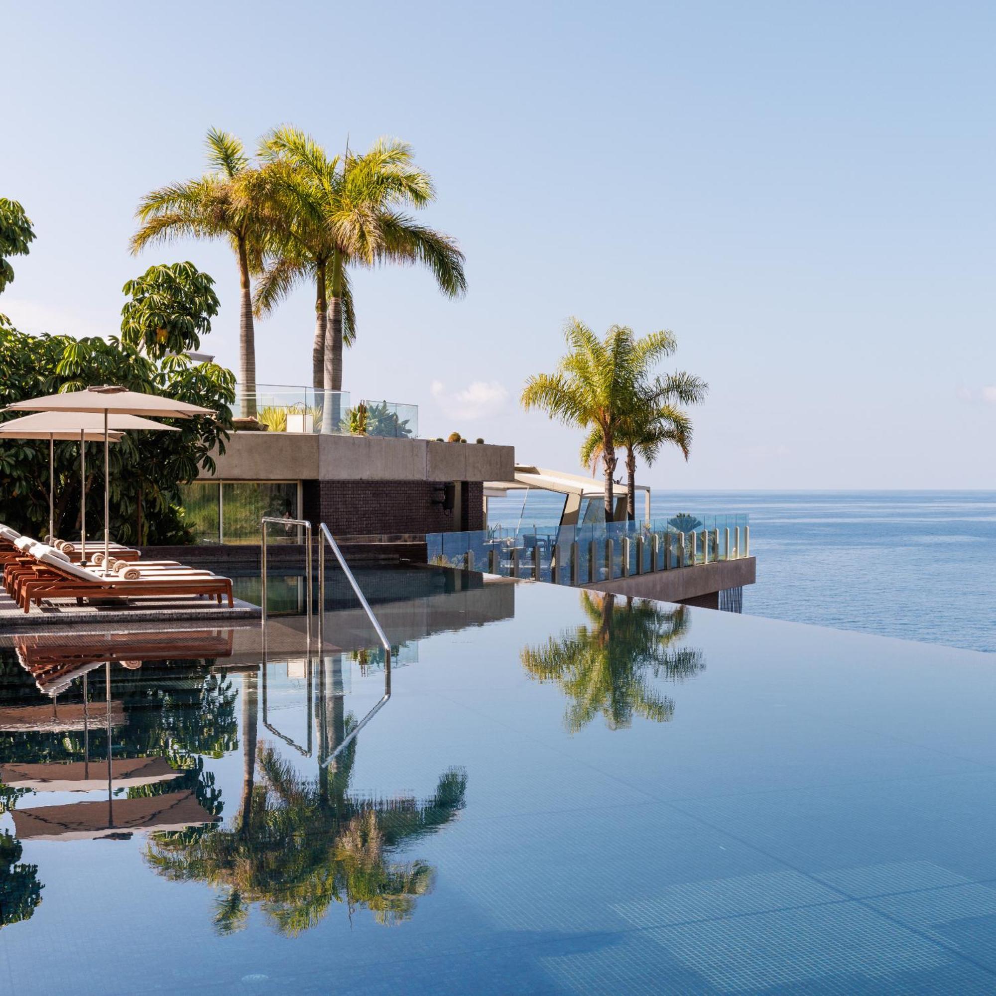 Saccharum - Resort And Spa - Savoy Signature Calheta  Εξωτερικό φωτογραφία The resort's infinity pool